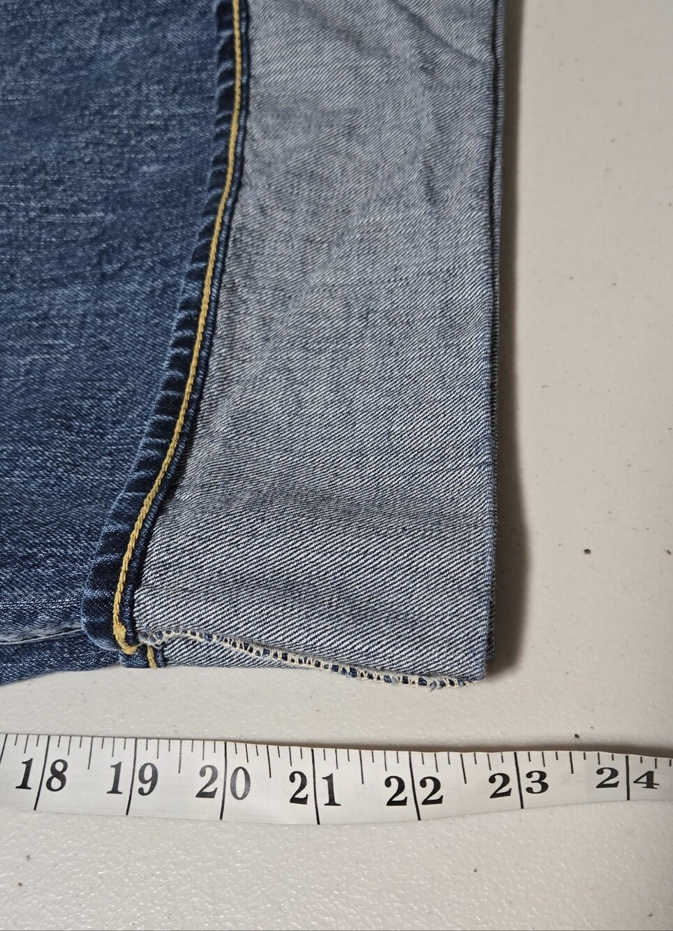 AE77 Premium Wide Crop Blue Women's Button-Fly Cuffed Jeans Size 31 - Picture 13 of 14